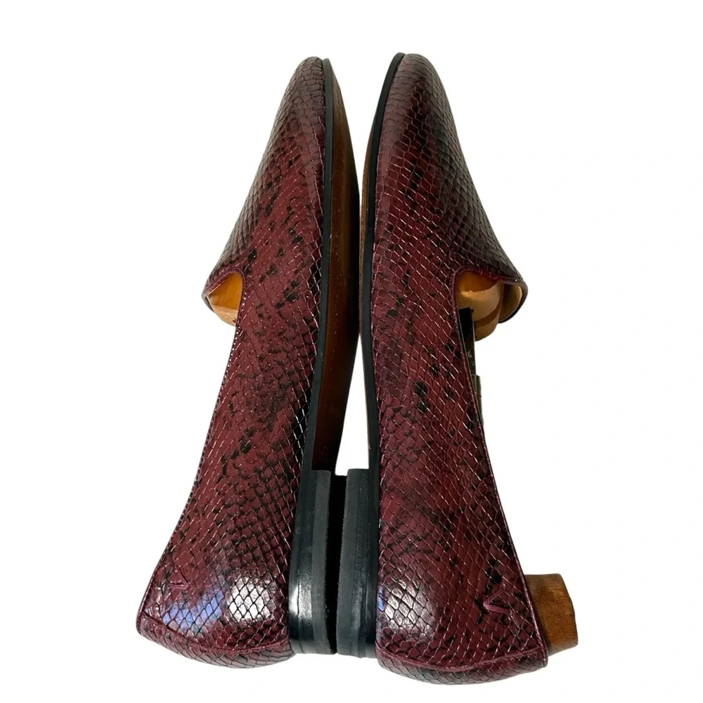 VIONIC Women Sz 7.5  Red Wine Willa Boa Snake Embossed Leather Flat Loafer Shoes
